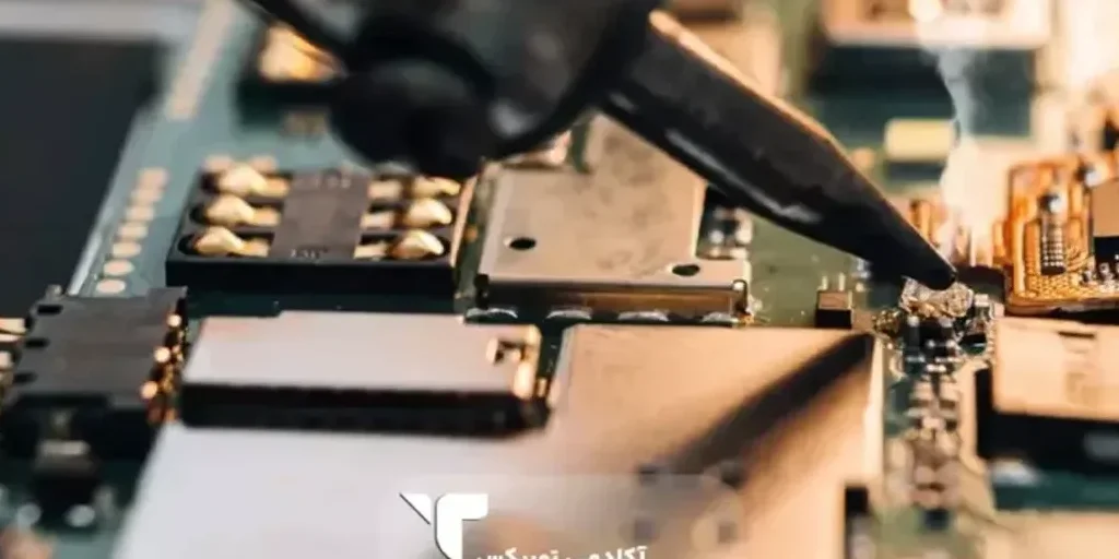 معایب شغل تعمیرات موبایل چیست