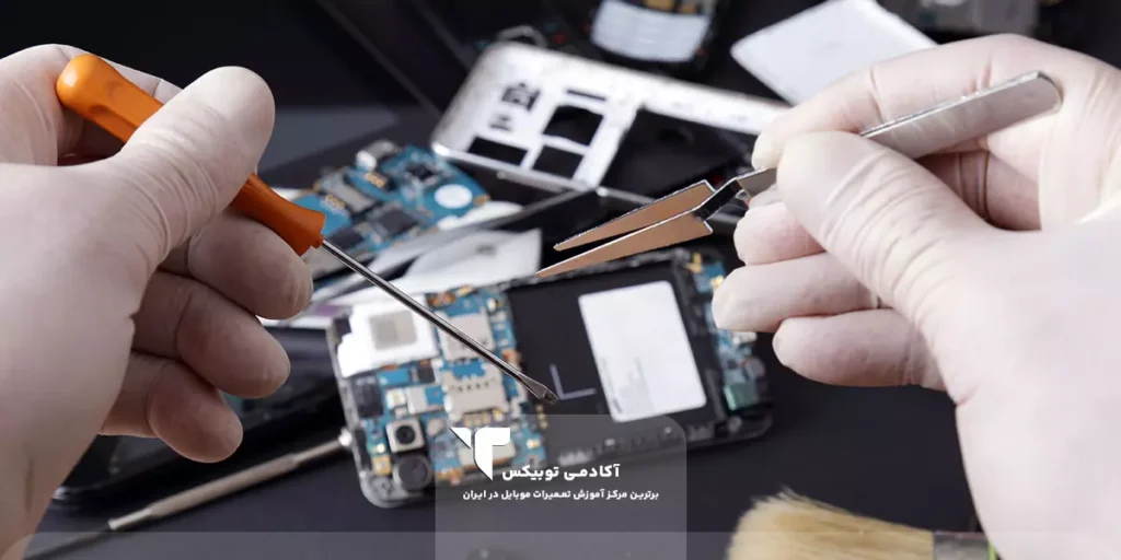 فرصت‌های شغلی در حوزه تعمیر موبایل در امارات